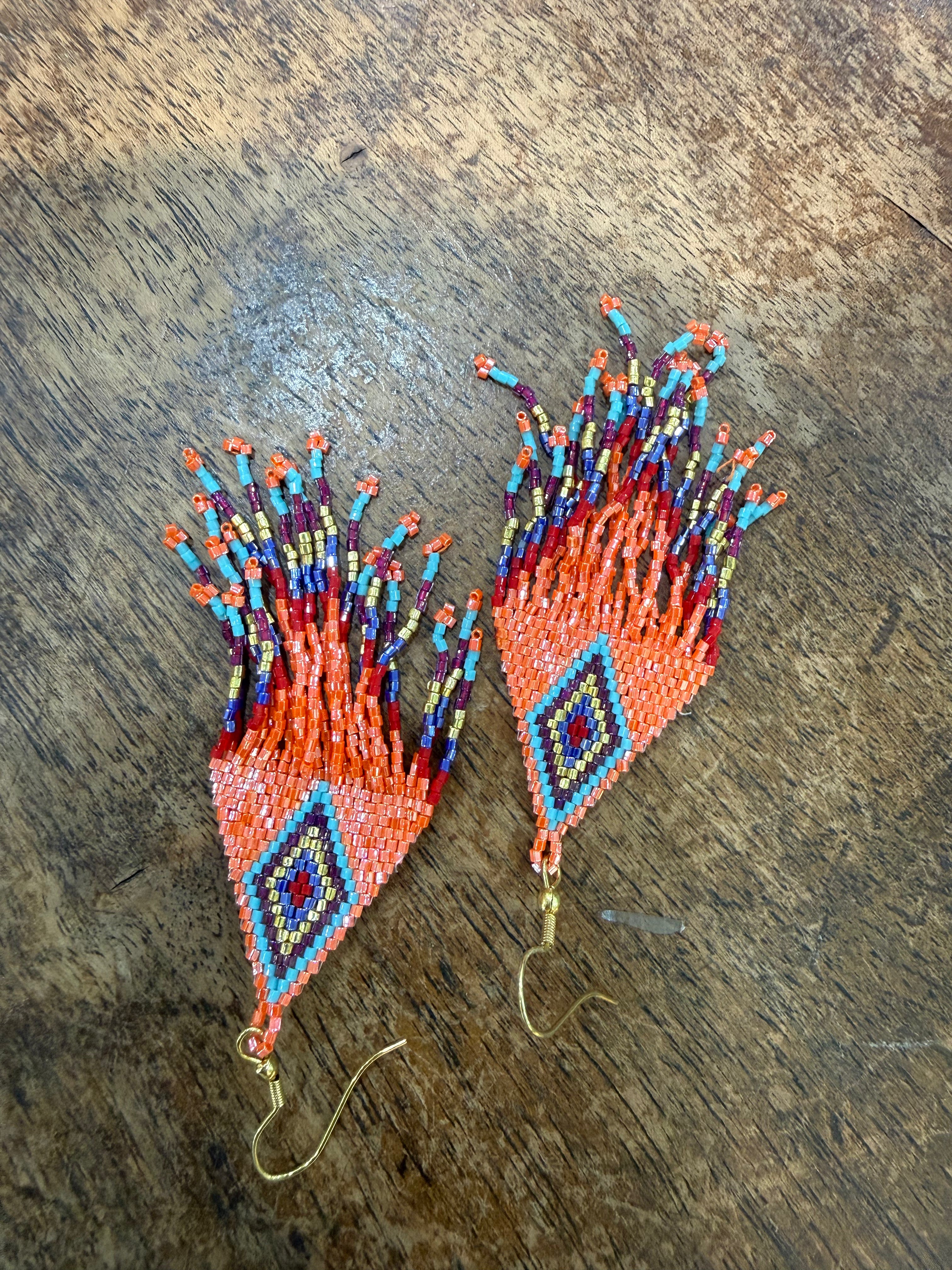 Brincos